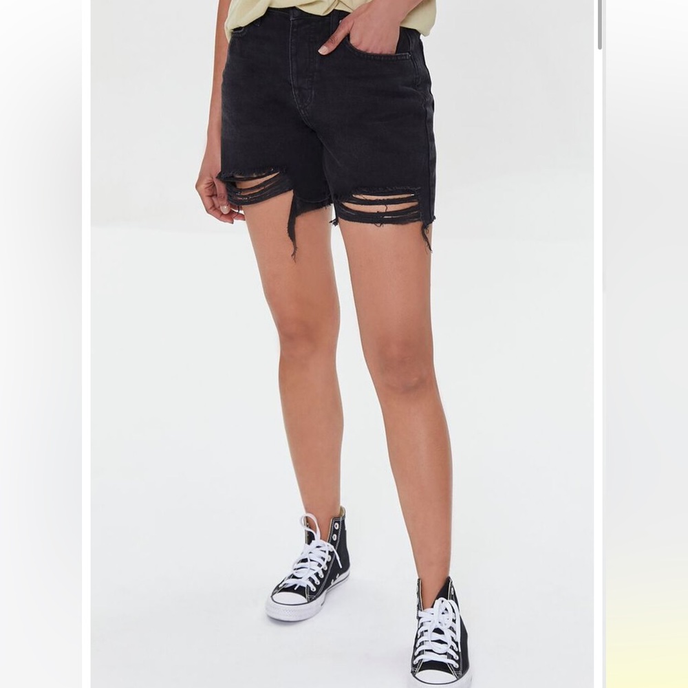 Forever 21 Mom Short High Rise Relaxed